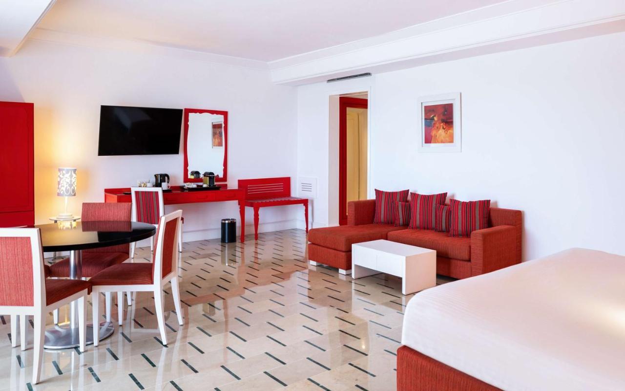 Radisson Blu Resort & Thalasso Hammamet Ngoại thất bức ảnh Suite