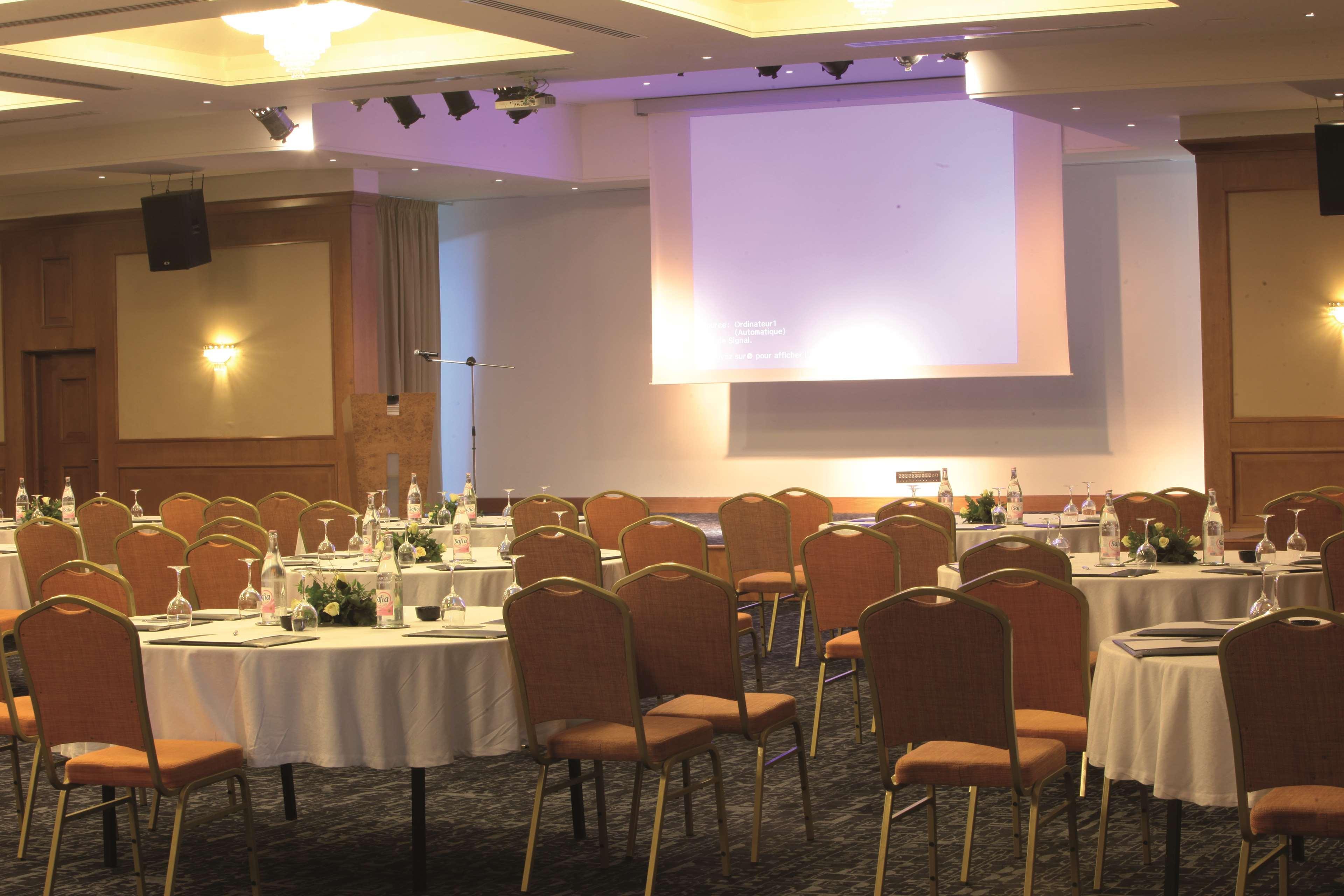 Radisson Blu Resort & Thalasso Hammamet Ngoại thất bức ảnh The conference room