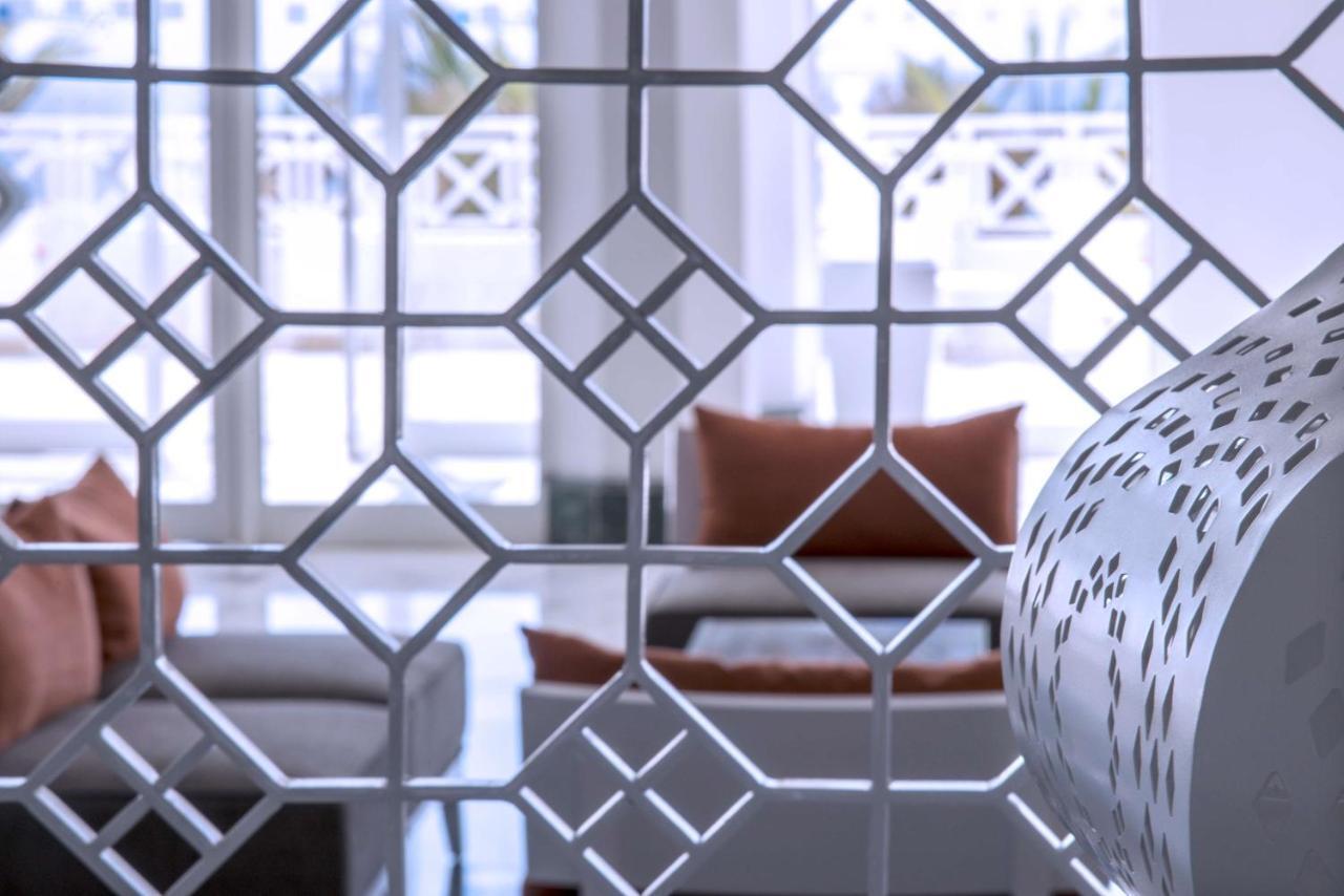 Radisson Blu Resort & Thalasso Hammamet Ngoại thất bức ảnh Laser cut metal